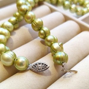 Vintage Green Fresh Water Pearl Beaded Necklace